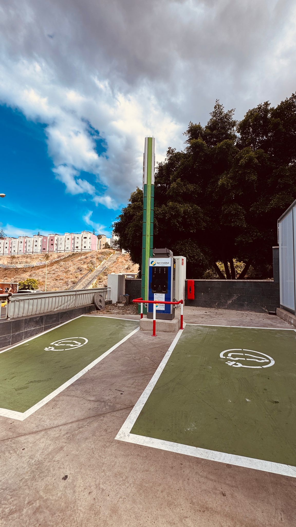 Instalación cargadores para vehículos (12)