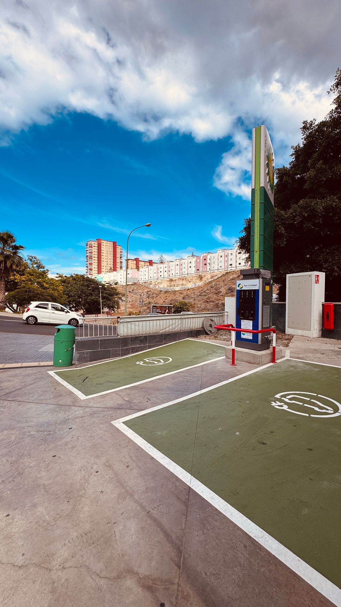 Instalación cargadores para vehículos (13)