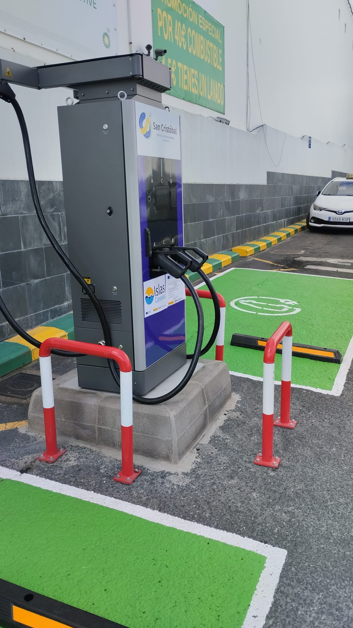 Instalación cargadores para vehículos (5)
