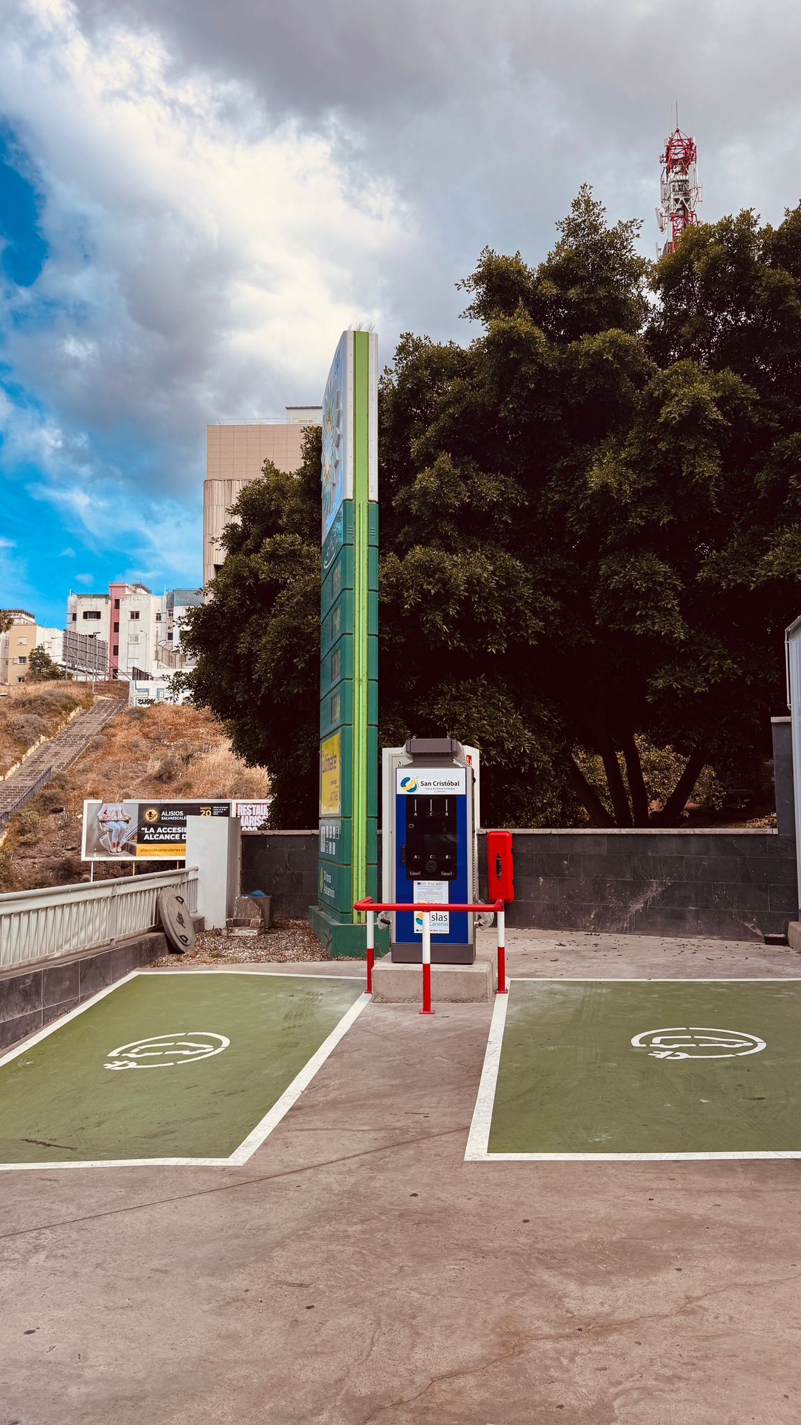 Instalación cargadores para vehículos (8)